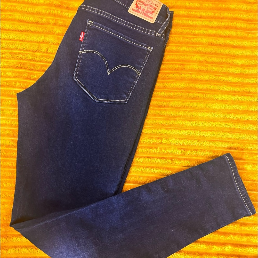 Levi's Women's Dark Blue Straight Leg Jeans